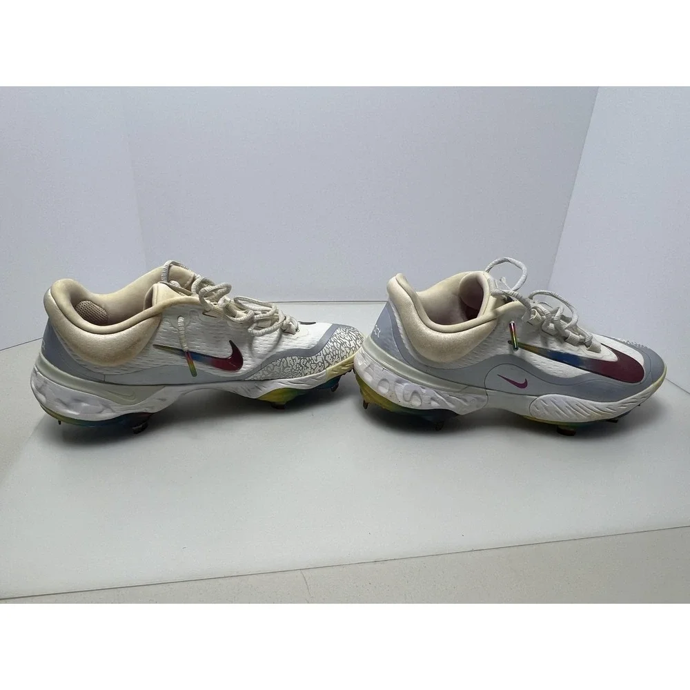 Nike brand style